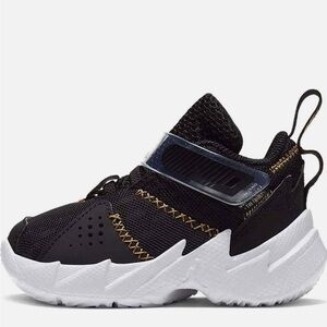 Jordan Why Not Zero.3 Kids Black and Gold Low-Top Sneakers Sz 7C